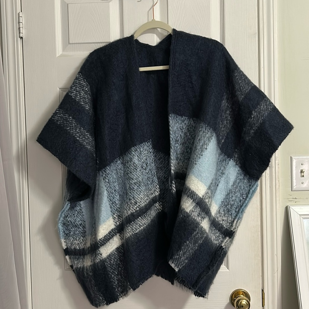 Aerie | Blue Poncho Sweater